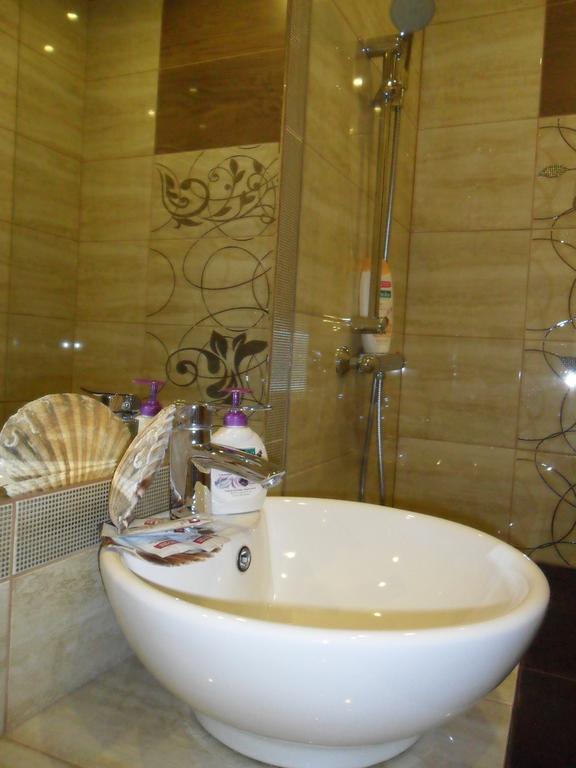 Villa Aida Pokoje Goscinne Гданск Стая снимка
