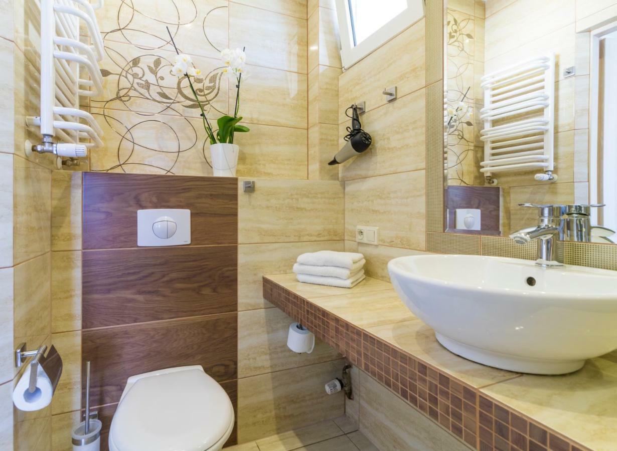 Villa Aida Pokoje Goscinne Гданск Екстериор снимка